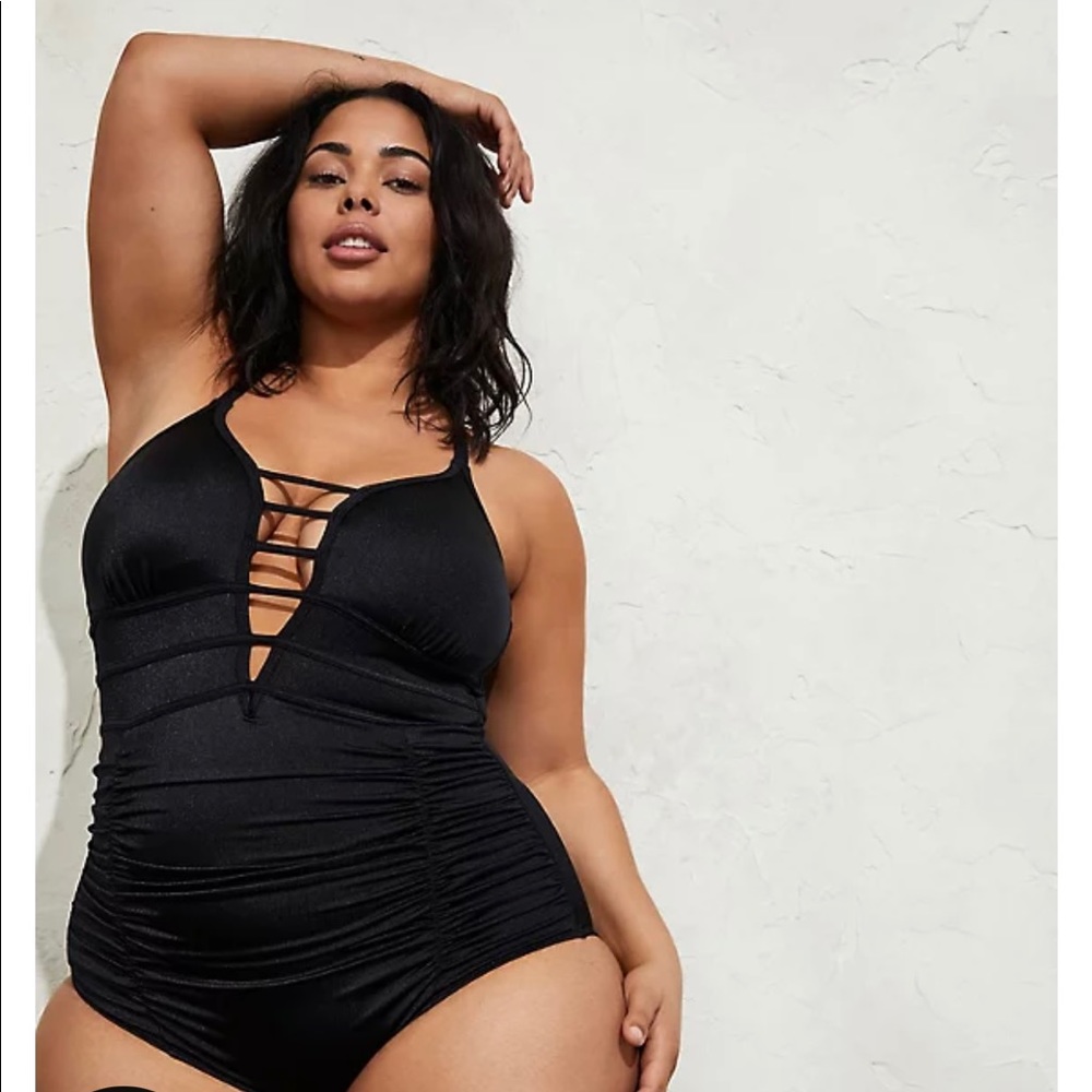 Size 6 TORRID one piece swimsuit